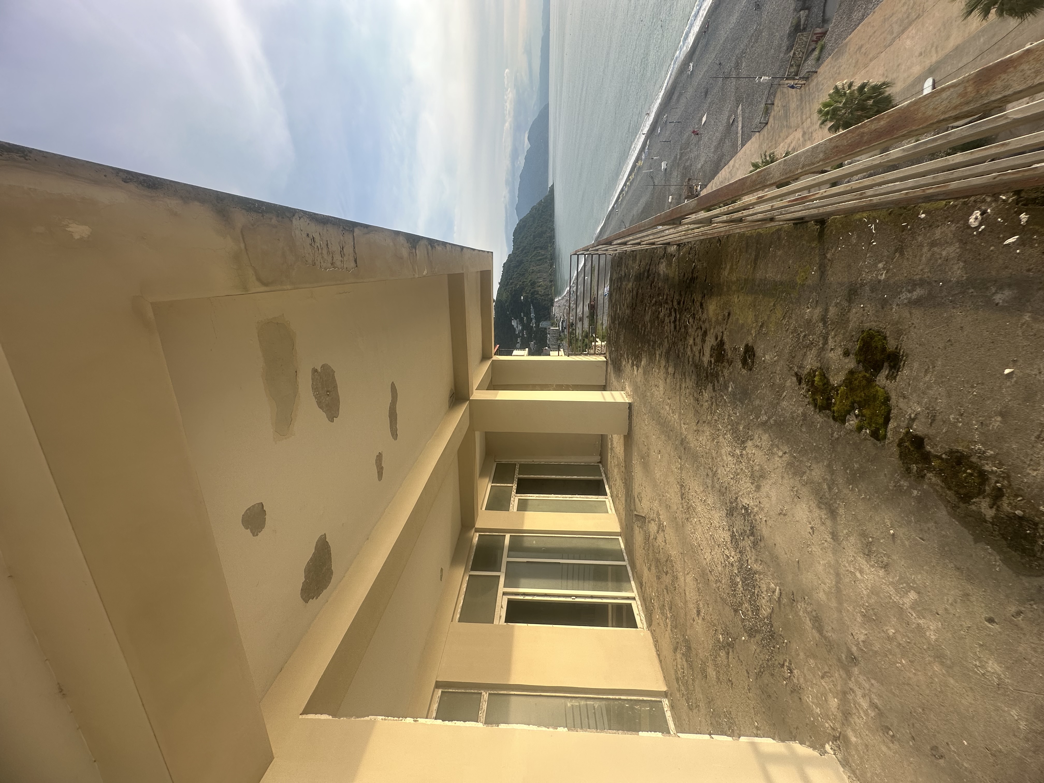 იყიდება ბინა გონიოში