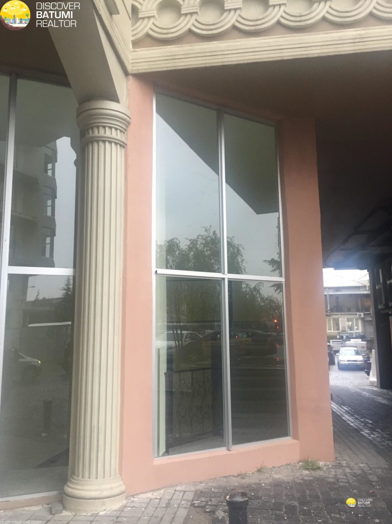 Commercial for rent on Chavchavadze  street