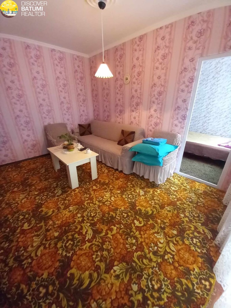   იყიდება ბინა შერიფ ხიმშიაშვიის ქუჩაზე