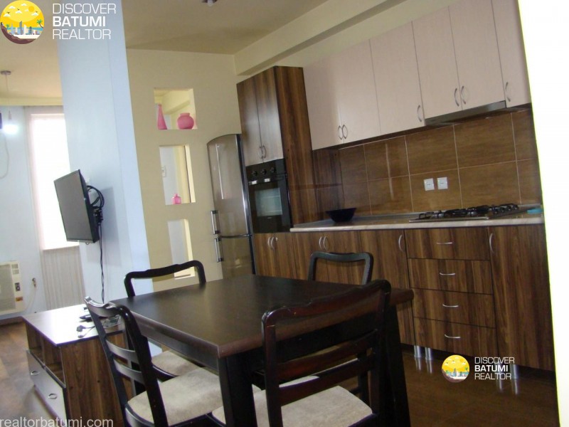 Flat for rent on Gamsakhurdia street