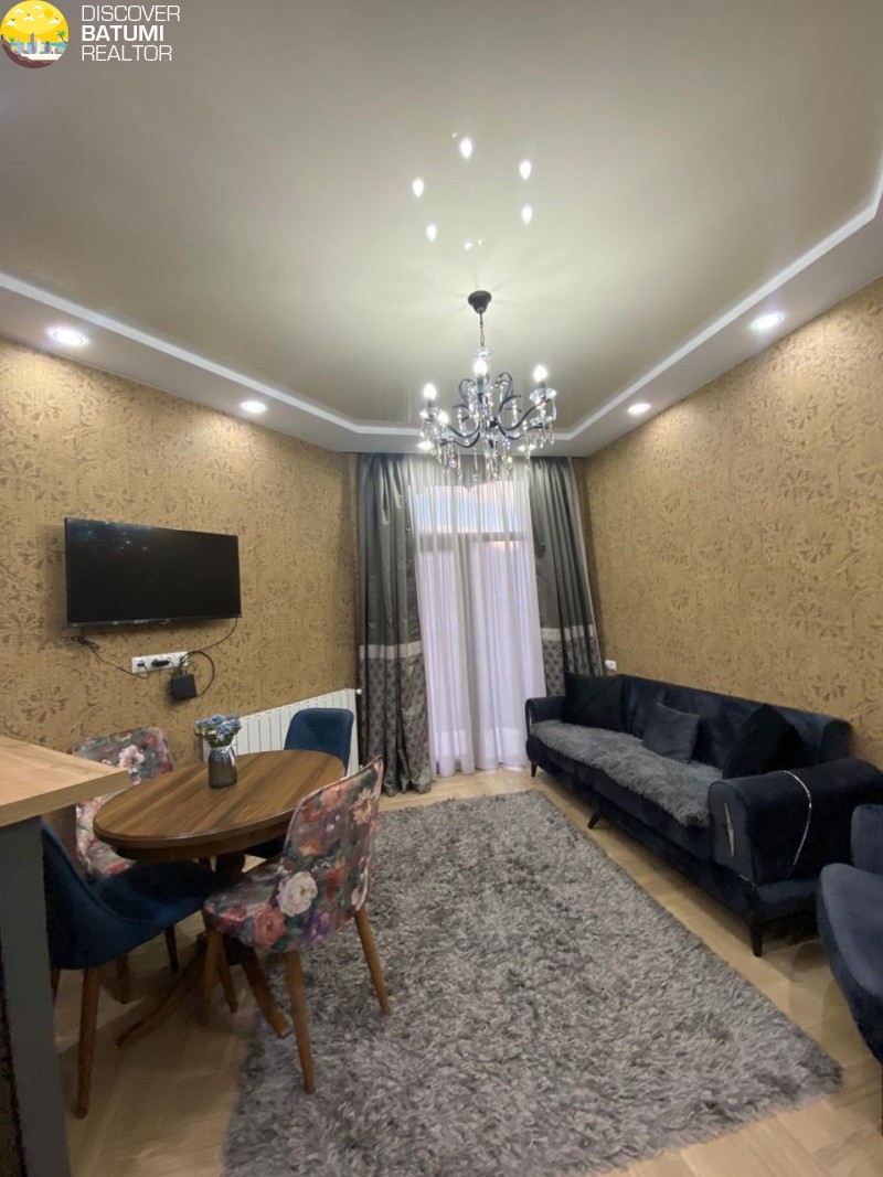 Apartment for rent on Takashvili Street