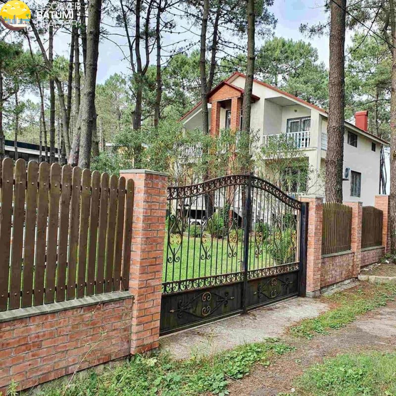 Private house for daily rent in Urek