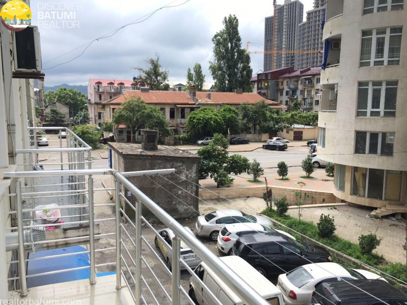 Flat for rent on Gorgiladze street