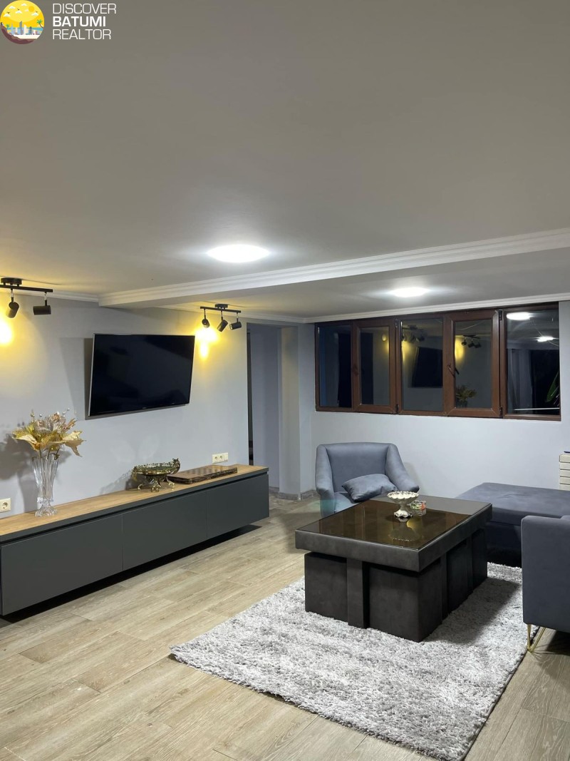 ქირავდება სახლი ქვედა სამებაში