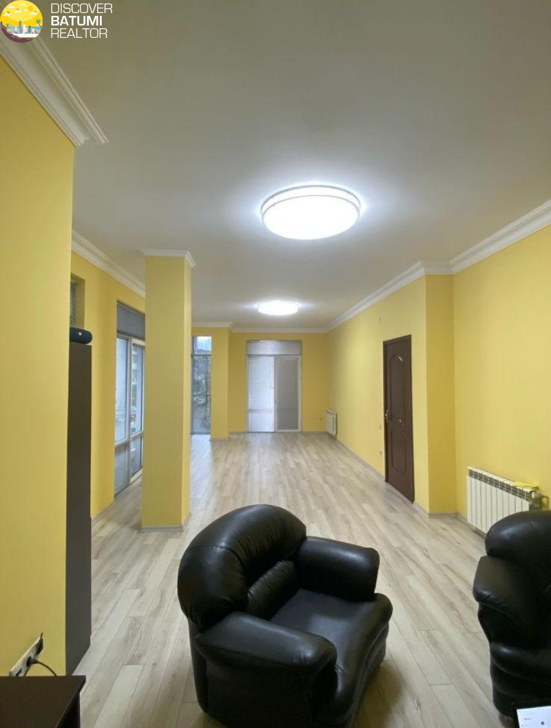 Commercial space for rent on Lermontov Street