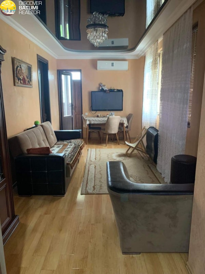 Apartment for sale on Fridon Khalvashi Street