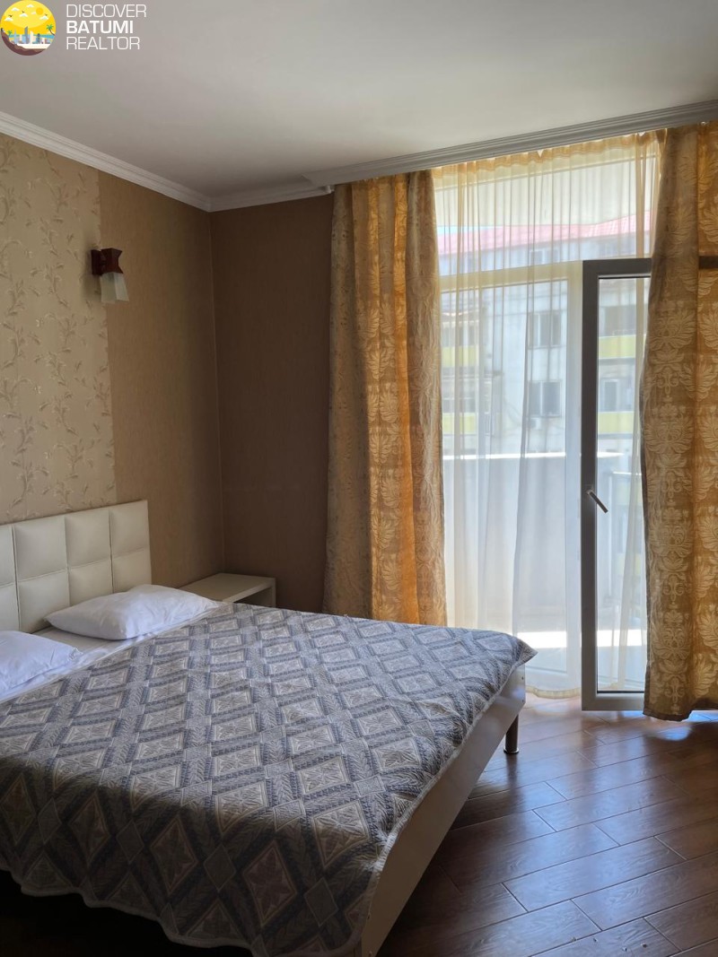 Apartment for sale on Sherif Khimshiashvili Street