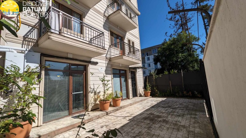 Apartment for rent on Tabidze Street