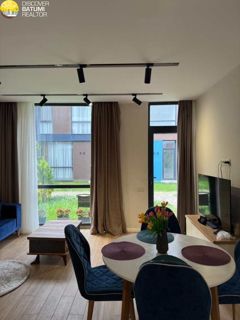 Villa for rent on Adlia