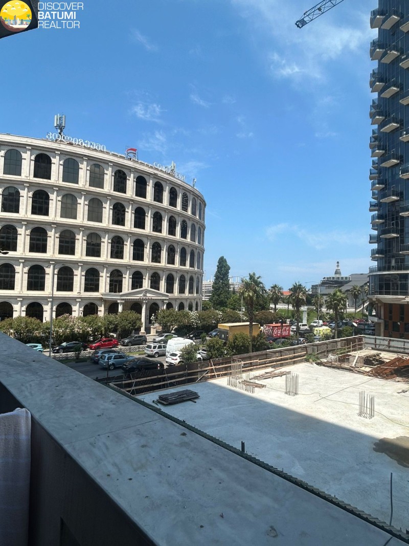   იყიდება ბინა ორბში
