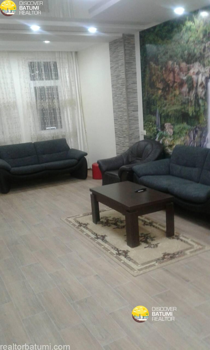 Flat for rent on Tsereteli street