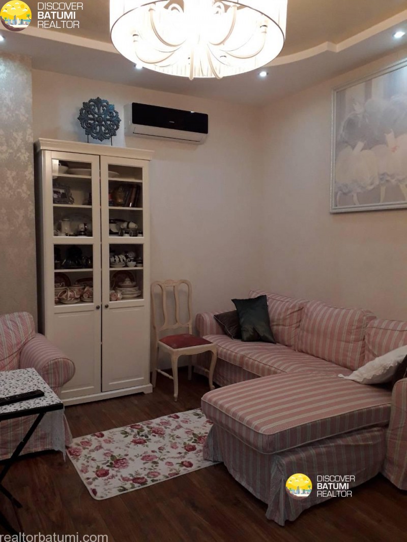 Flat for rent on Vaja-Phshavela street