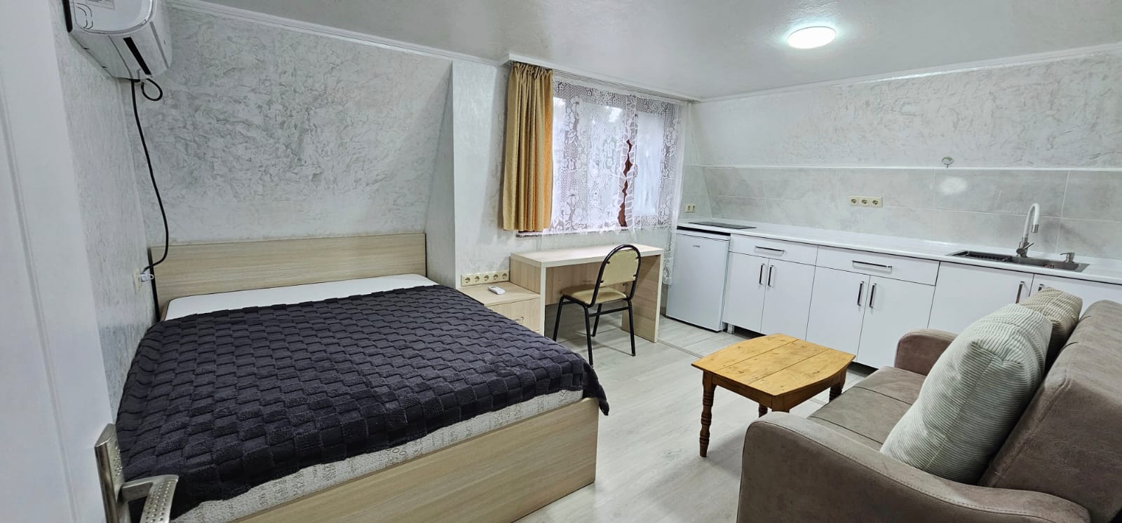 Apartment for rent on Tabidze Street