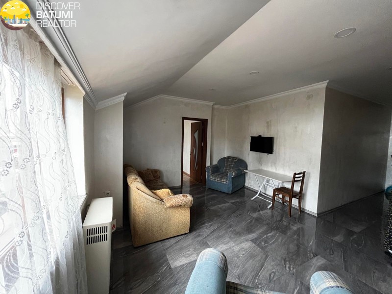 Apartment for rent on Sulaberidze Street