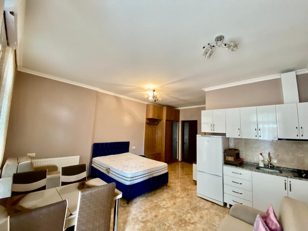 Apartment for rent on Sherif Khimshiashvili Street