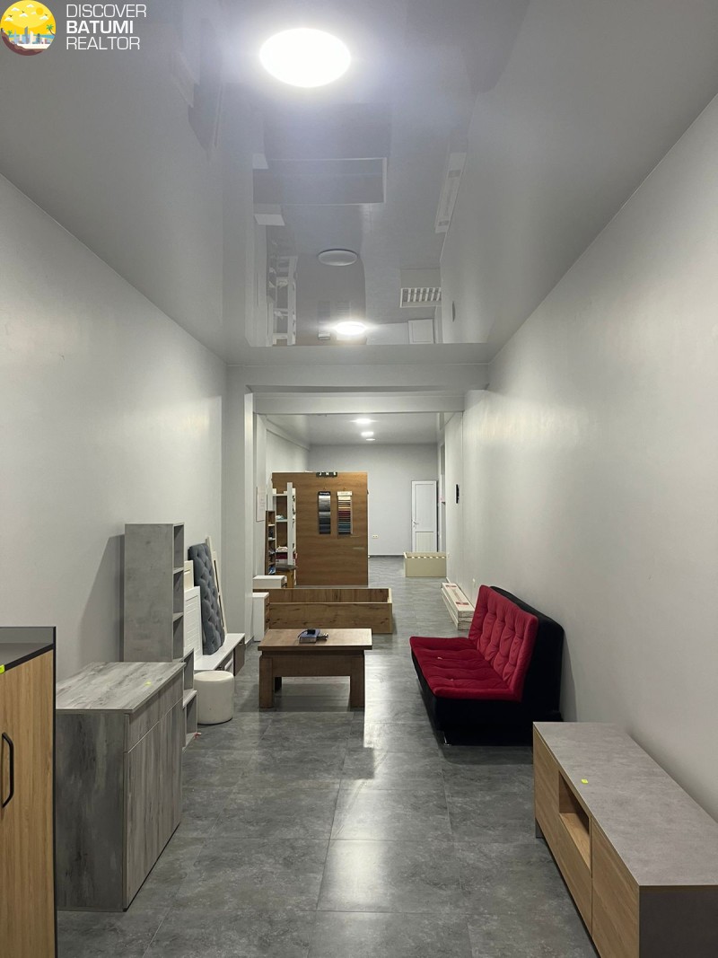 Commercial space for rent on Lermontov Street