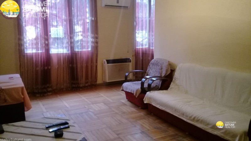 Flat for rent on Inasaridze street