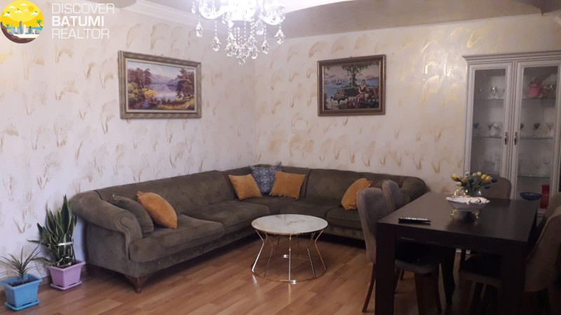 Apartment for rent on Akaki Shainidze Street