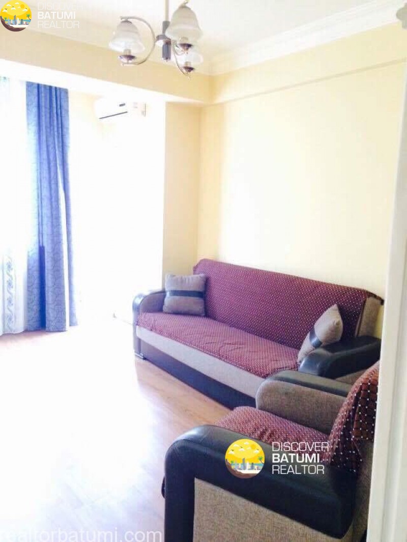 Flat for rent on Kobaladze street