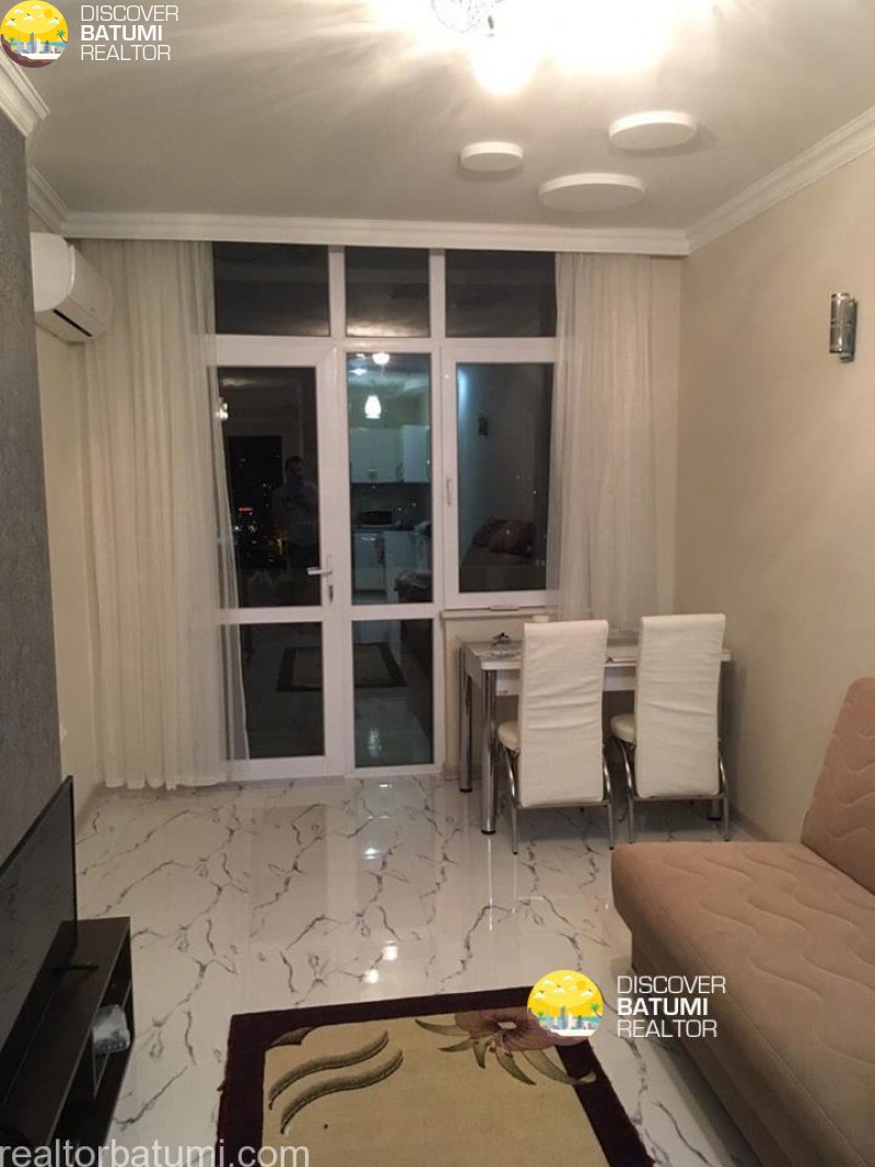 Flat for rent on Kobaladze street