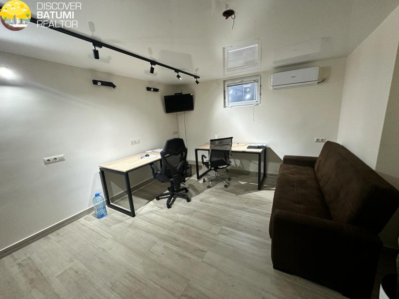 Commercial space for rent on Melikishvili Street