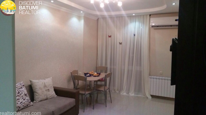 Flat for rent on Kobaladze street