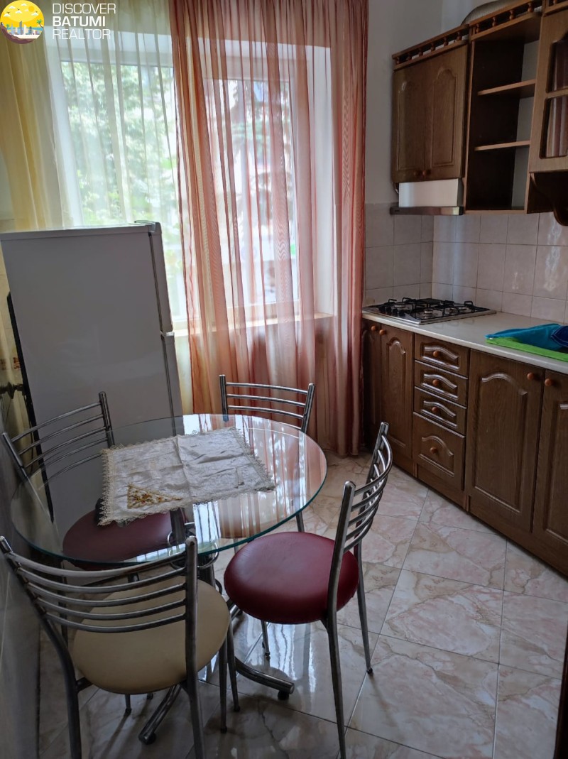 Apartment for rent on Gorgiladze Street