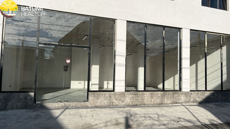 Commercial space for rent in Bartskhana