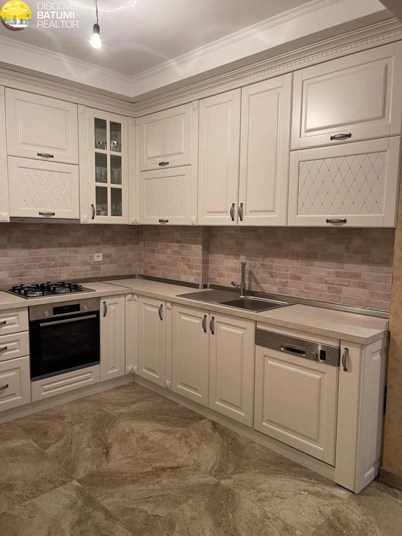 Apartment for sale on Selim Khimshiashvili Street