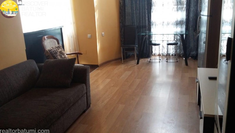 Flat for rent on Inasaridze street