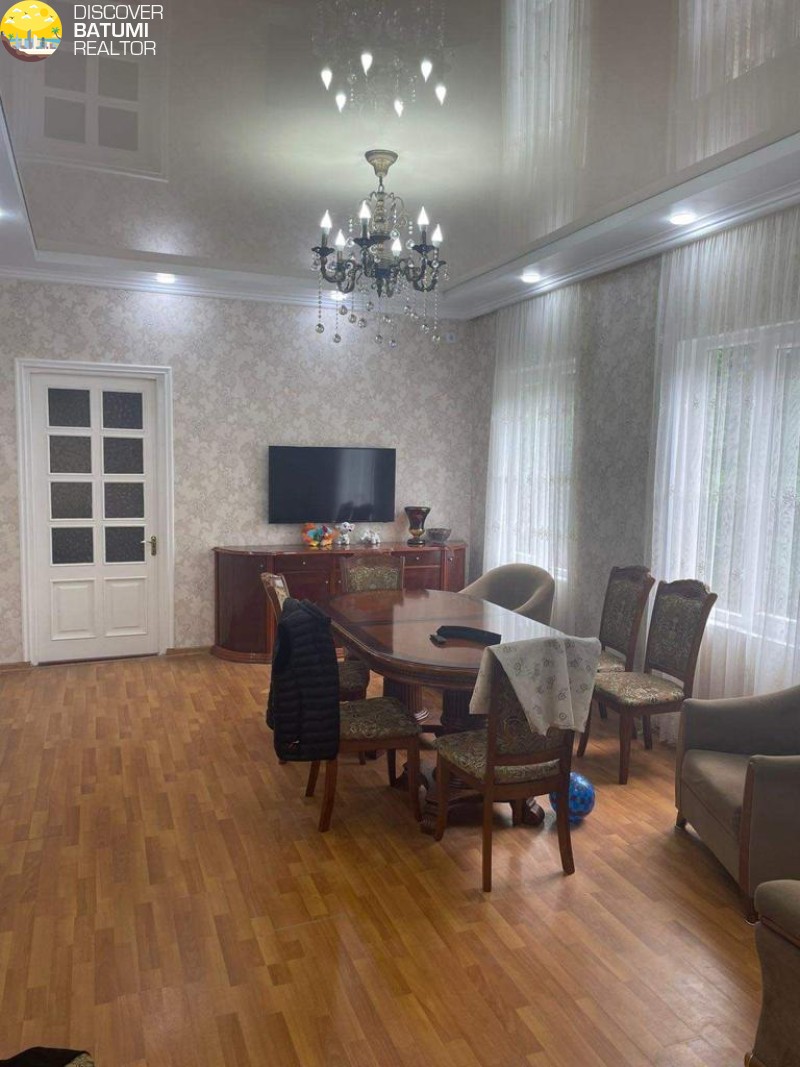 Private house for sale in Makhinjauri