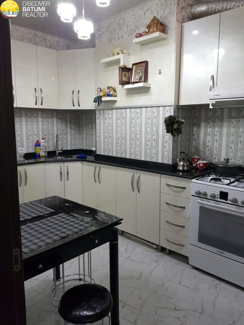 Apartment for daily rent on Inasaridze