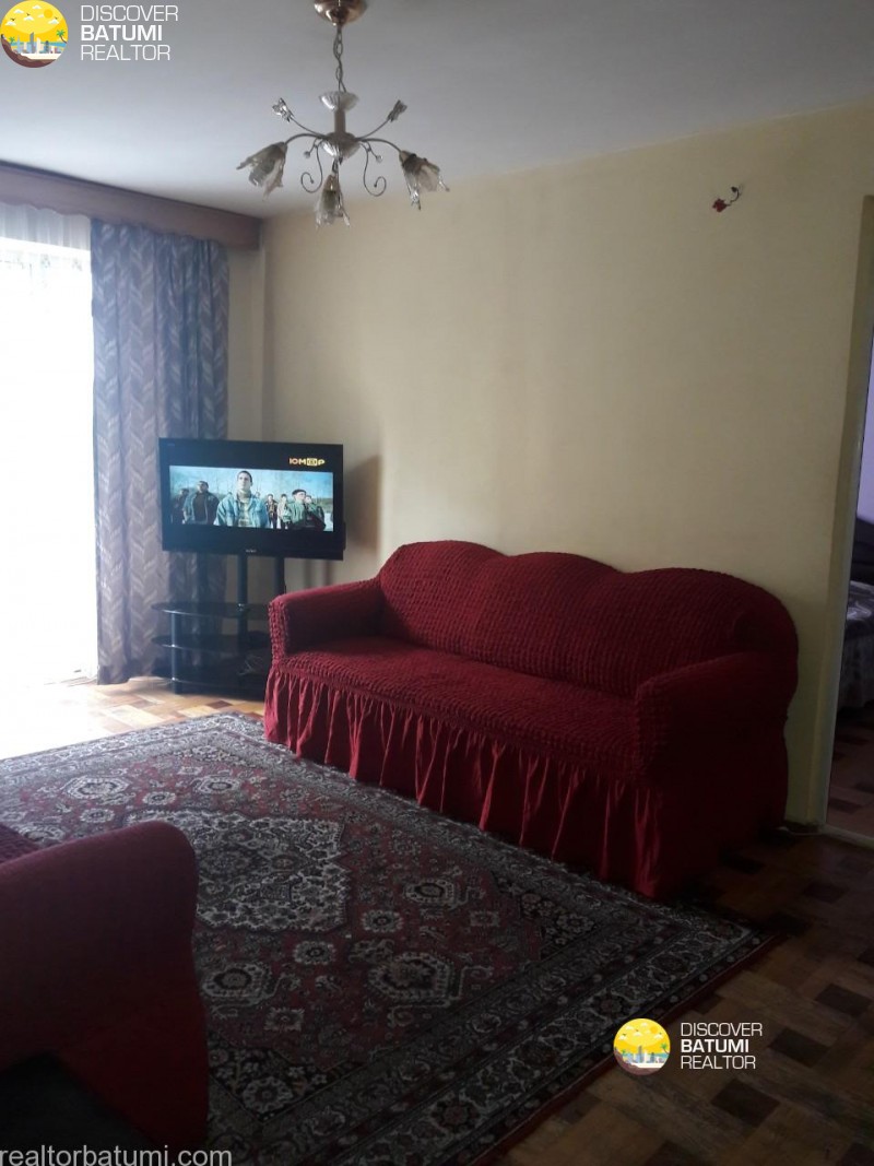 Flat for rent on Gorgiladze street