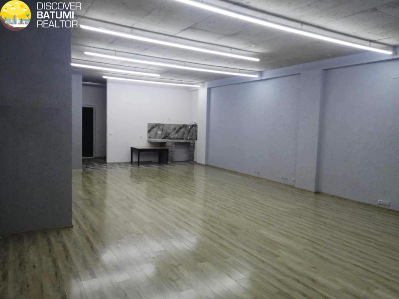 Commercial space for rent on Melikishvili Street