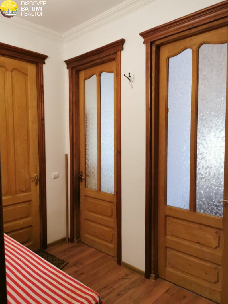 Apartment for rent on Rustaveli