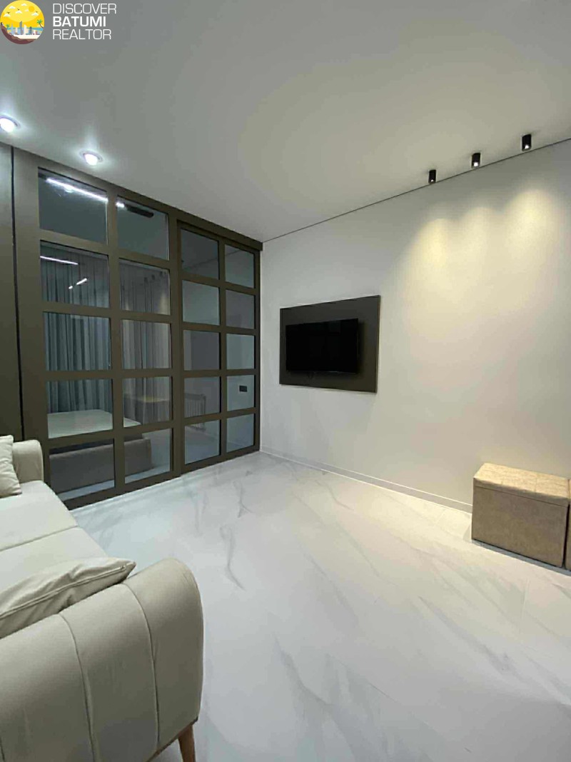 იყიდება ბინა ანგისის ქუჩაზე