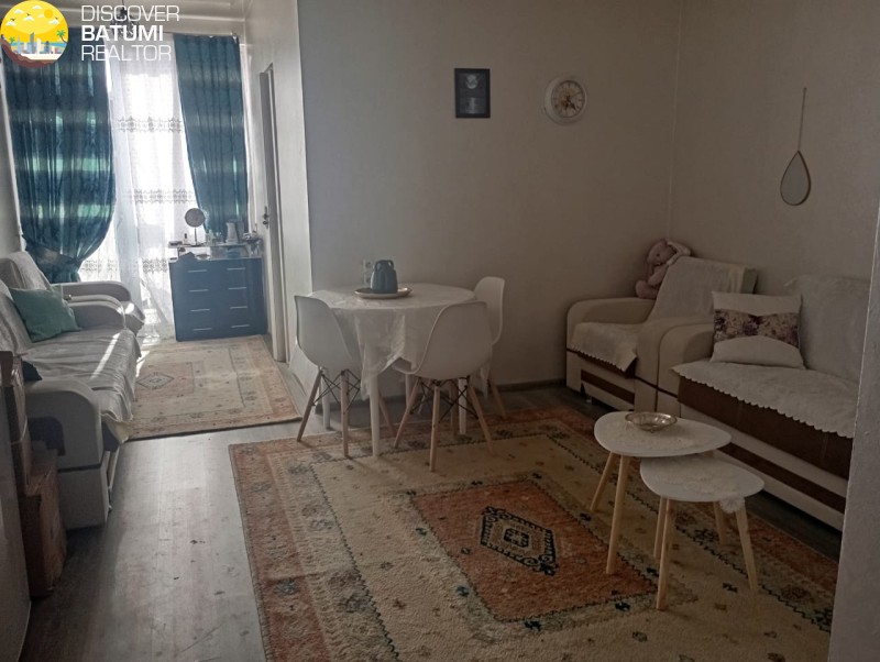 Apartment for sale on Leonidze Street