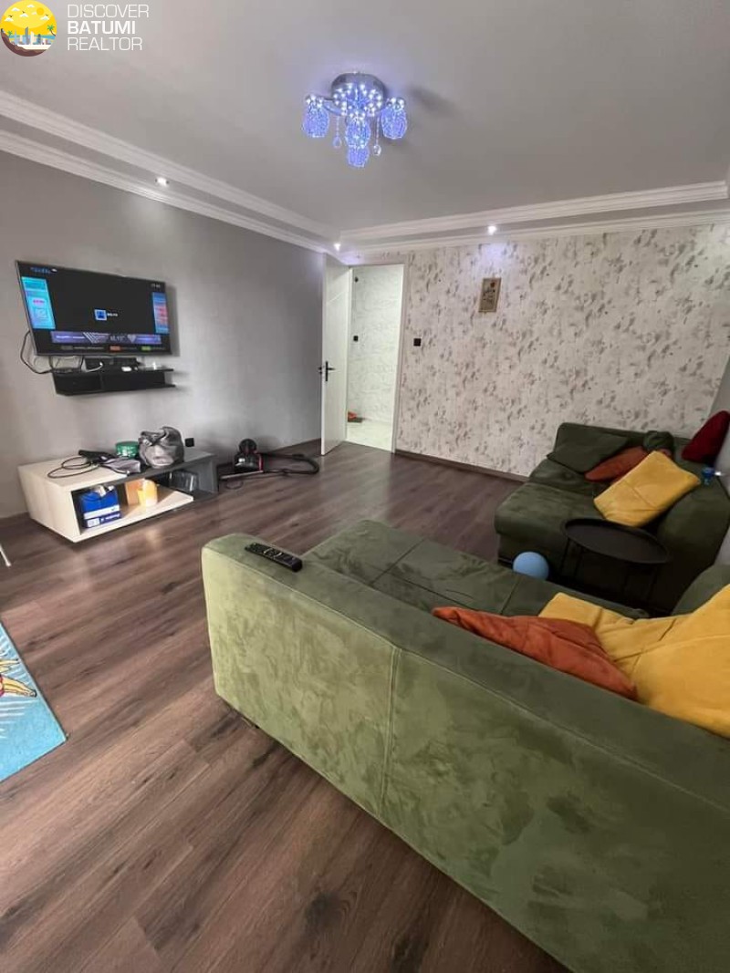 Apartment for daily rent on Khinikadze street