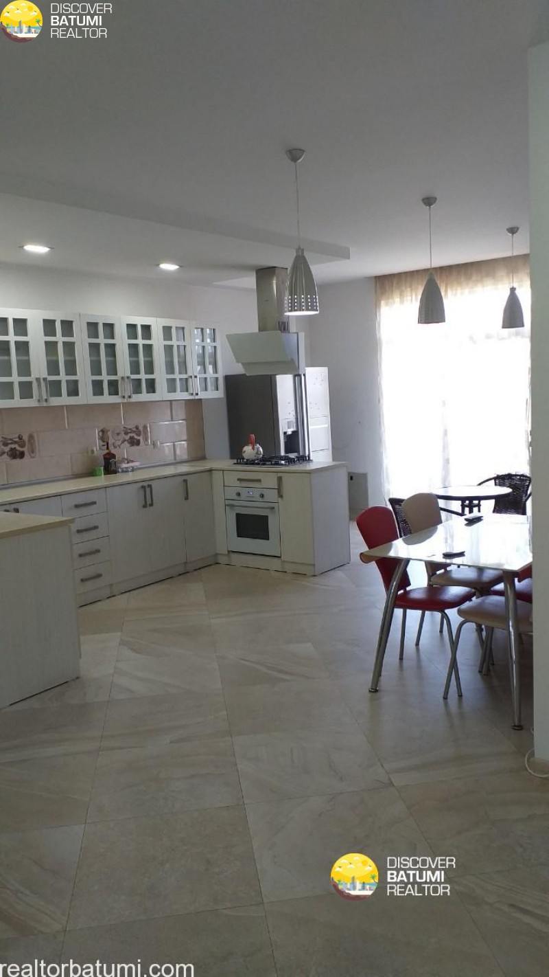 Apartment for daily rent on Lermontov Street