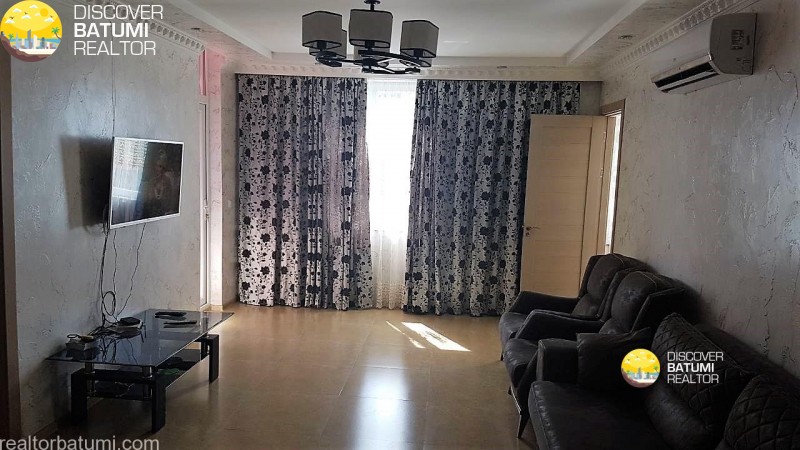 Flat for rent on Agmashenebeli street