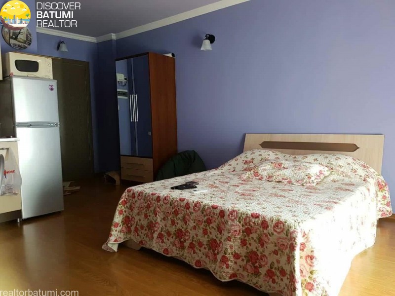 Flat for rent on Kobaladze street