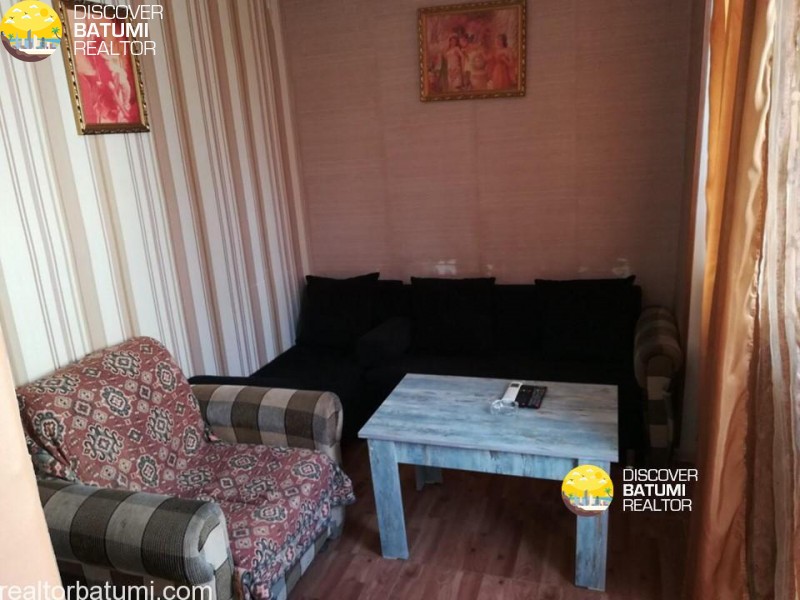 Apartment for daily rent on Parnavaz Mepe Street