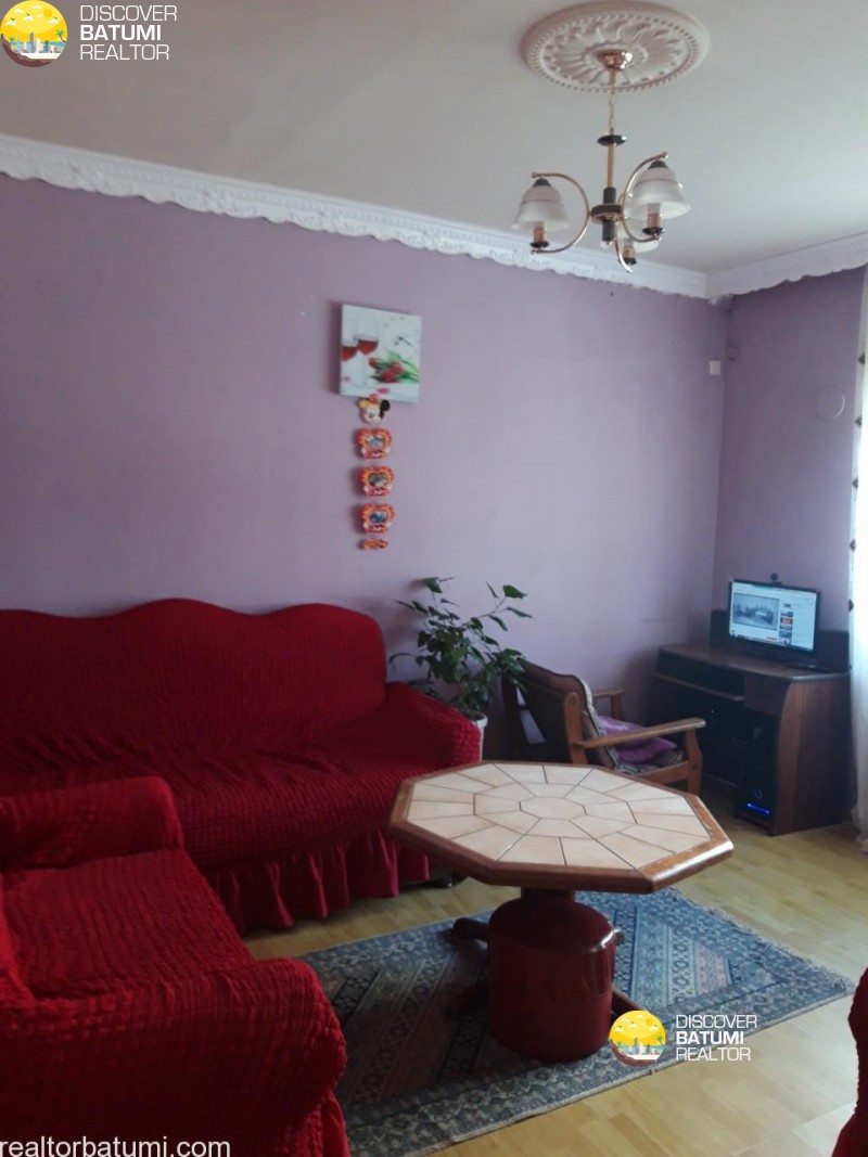 Apartment for sale on Inasaridze