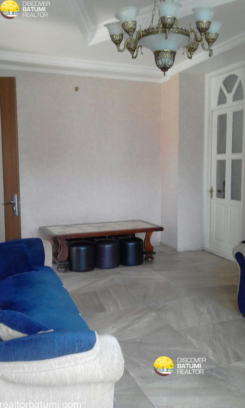 Apartment for daily rent on Sh. Khimshiashvili Street