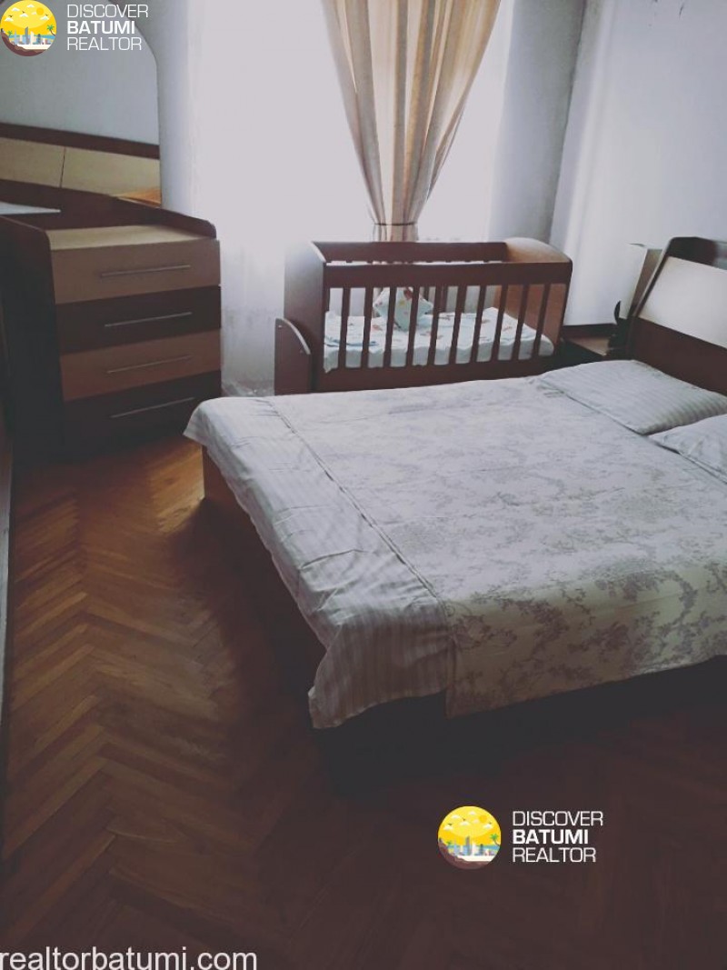 Apartment for daily rent on Sh. Khimshiashvili Street