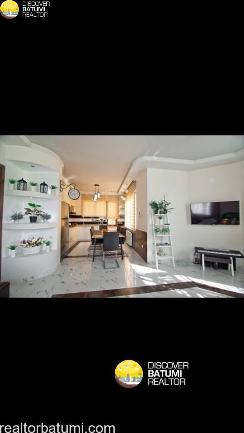 Private house for daily rent on Angisi Street