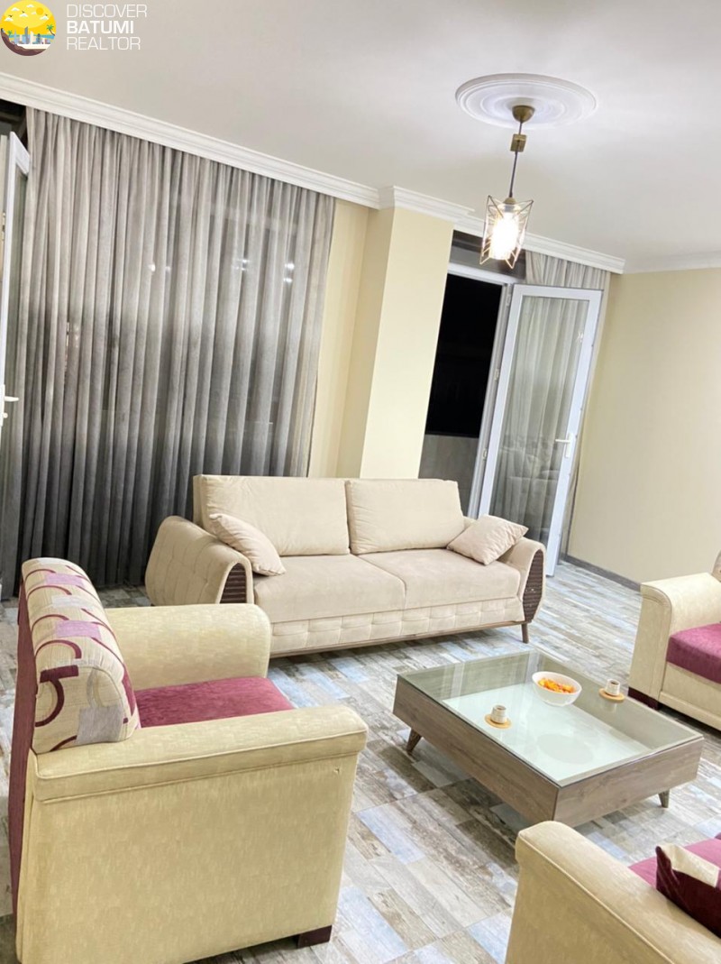 Квартира посуточно на улице Такаишвили