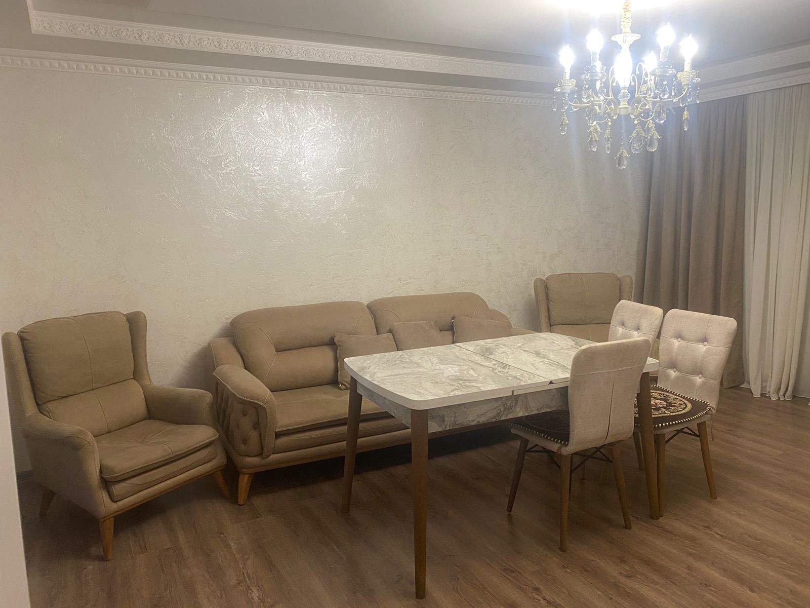 Квартира посуточно на улице Грибоедова