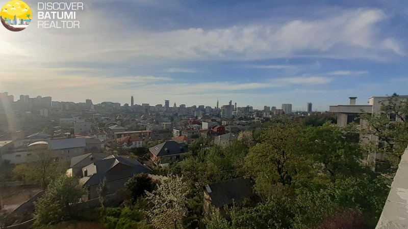 Продается частный дом на улице Каландадзе