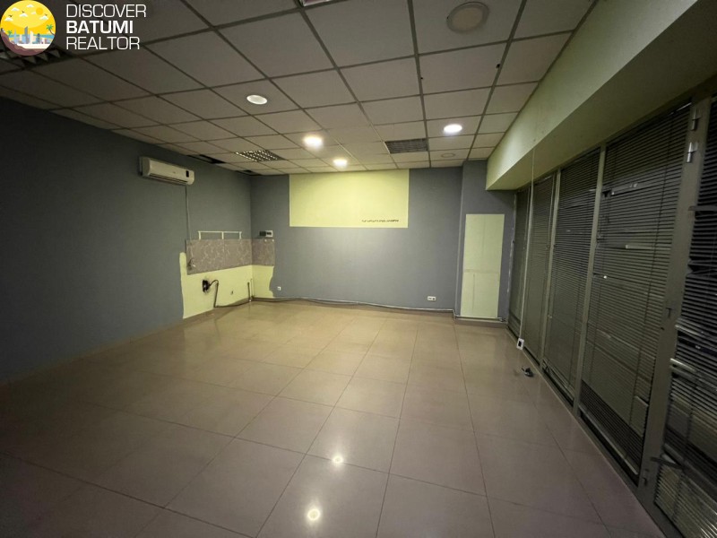 Сдается коммерческое помещение на улице Чавчавадзе